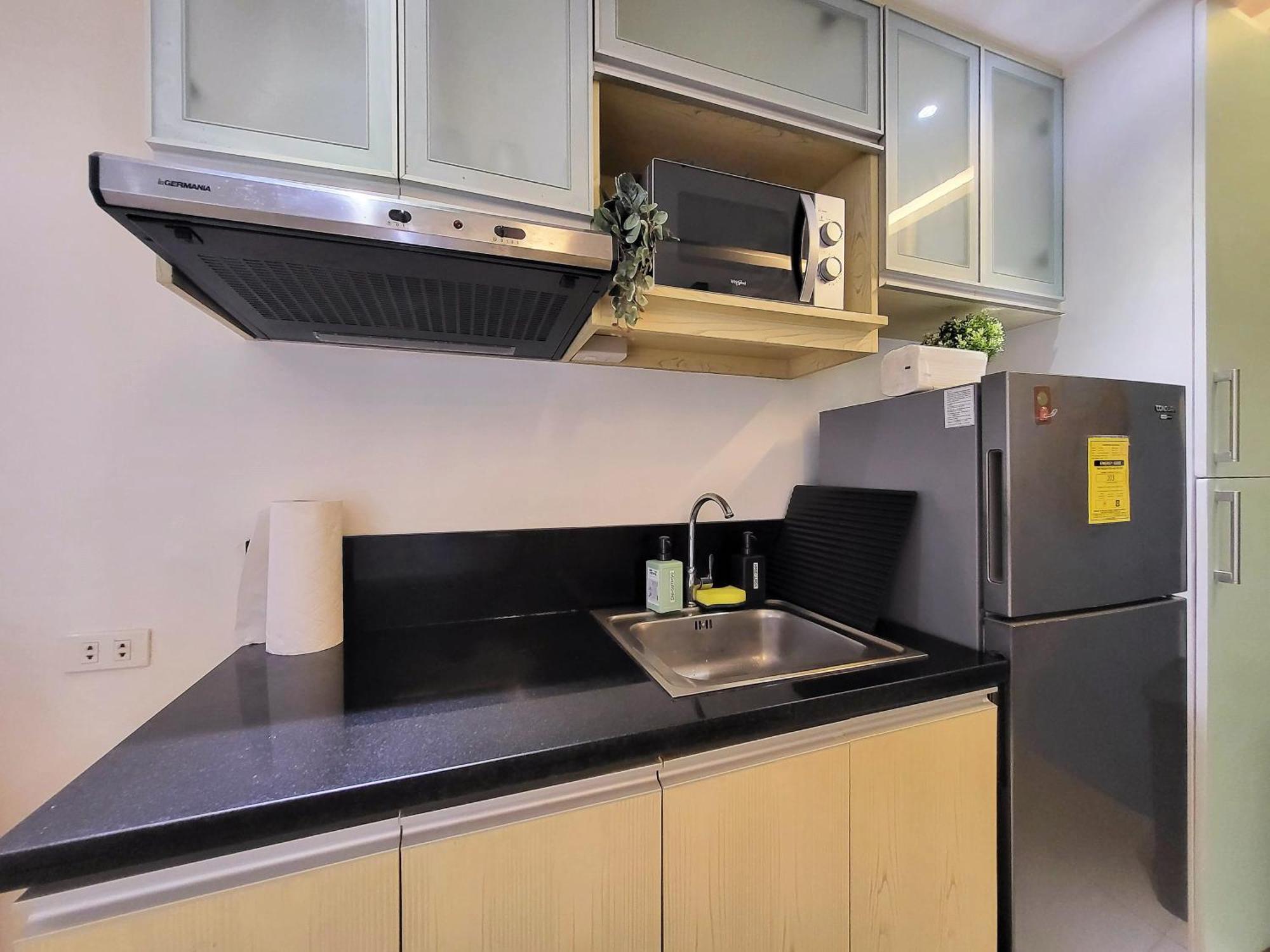 Muggle Stay Guest House - Bonifacio Global City Taguig มะนิลา ภายนอก รูปภาพ