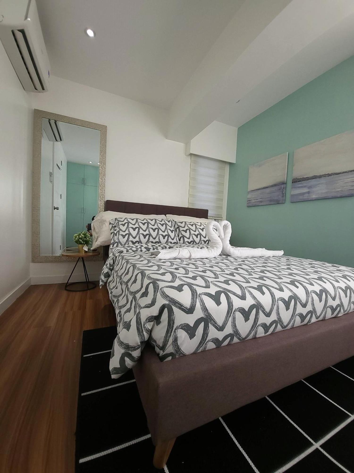 Muggle Stay Guest House - Bonifacio Global City Taguig มะนิลา ภายนอก รูปภาพ