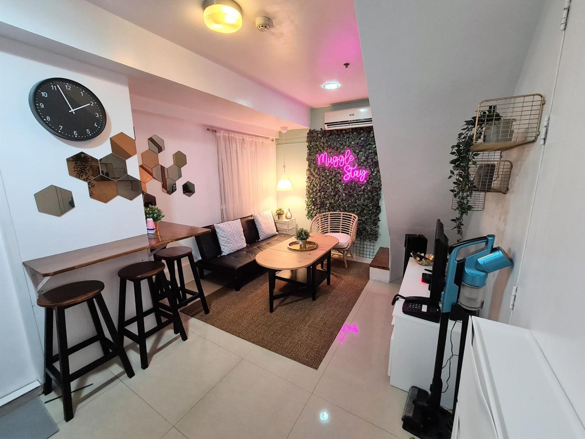 Muggle Stay Guest House - Bonifacio Global City Taguig มะนิลา ห้อง รูปภาพ