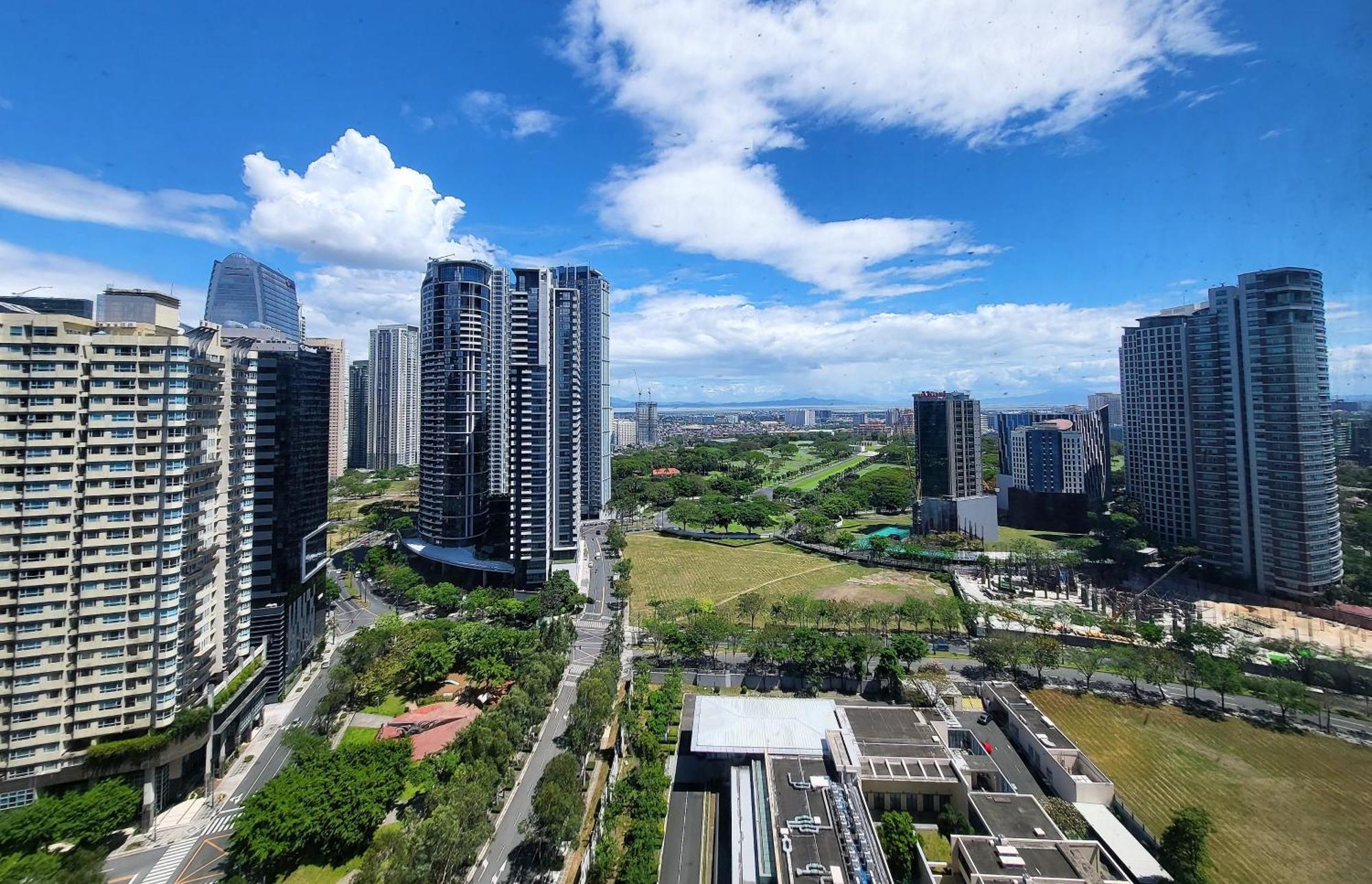 Muggle Stay Guest House - Bonifacio Global City Taguig มะนิลา ห้อง รูปภาพ